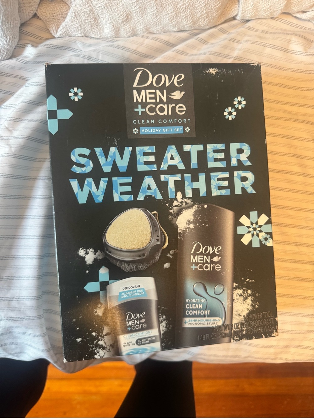 Dove Men+Care Clean Comfort Sweater Weather Gift Set - Black/Blue
